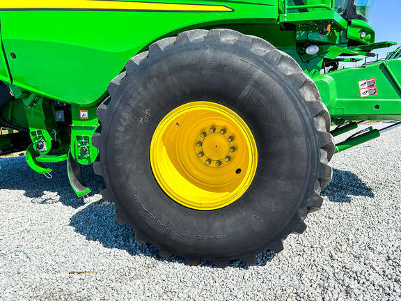 2018 John Deere S780 Combine