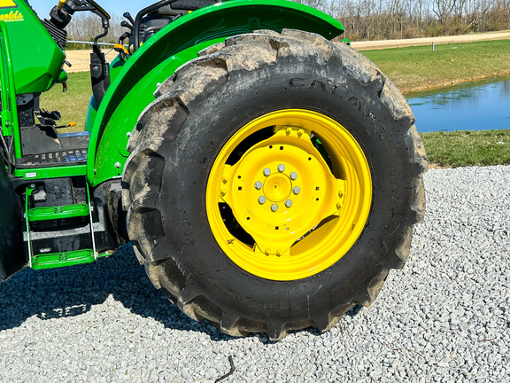 2021 John Deere 5100E Tractor