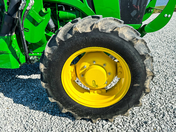 2021 John Deere 5100E Tractor