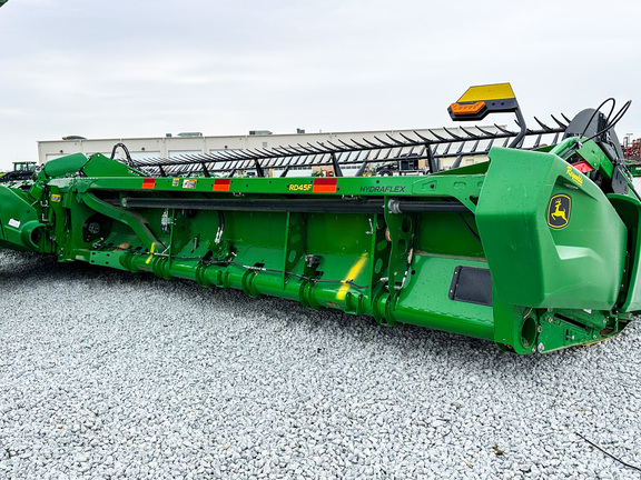 2022 John Deere RD45F Header Combine