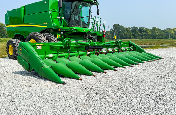 2018 John Deere 712FC Header Corn Head