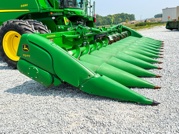 2018 John Deere 712FC Header Corn Head