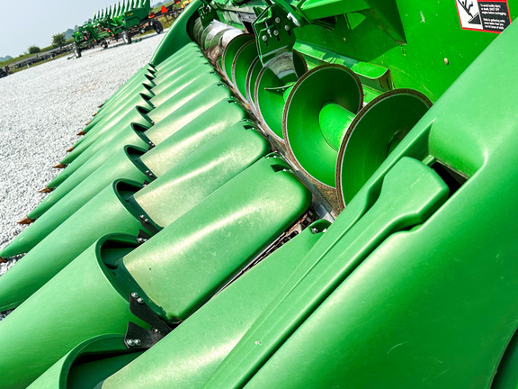 2018 John Deere 712FC Header Corn Head