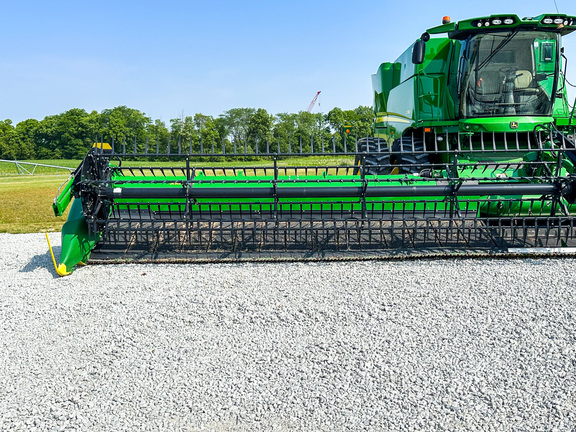 2022 John Deere HD45F Header Combine