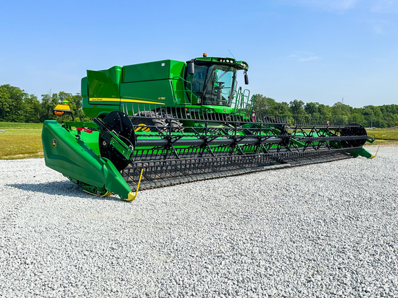 2022 John Deere HD45F Header Combine