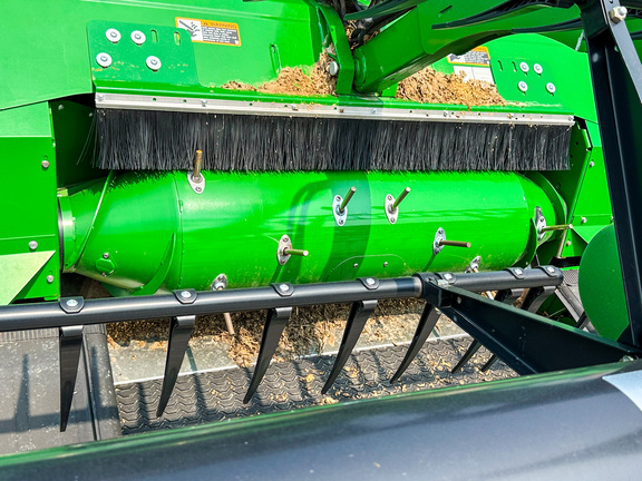 2019 John Deere 745FD Header Combine