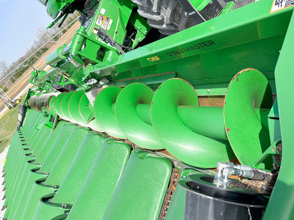 2022 John Deere C16F Header Corn Head