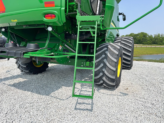 2021 John Deere S780 Combine