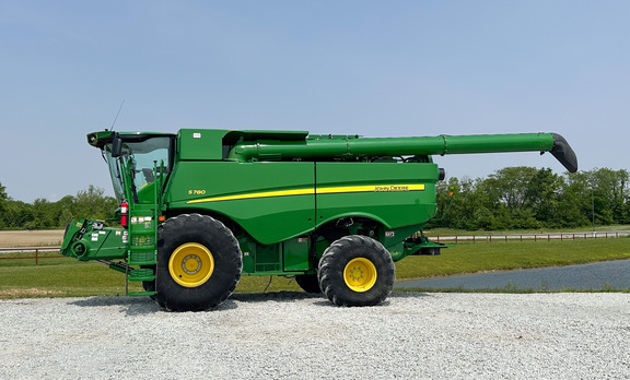 2021 John Deere S780 Combine