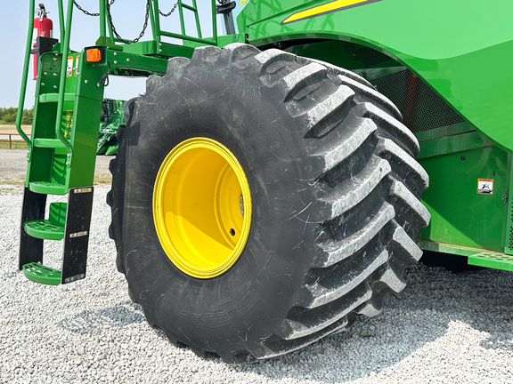 2021 John Deere S780 Combine