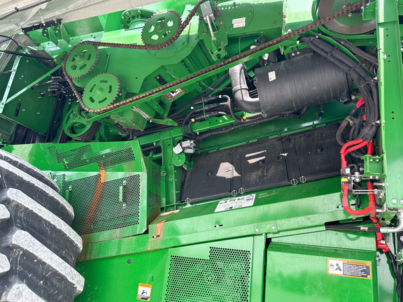 2021 John Deere S780 Combine