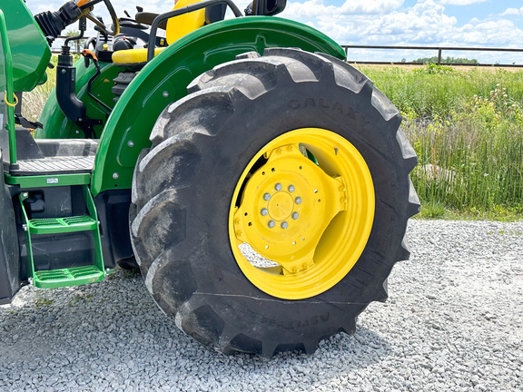 2022 John Deere 5100E Tractor