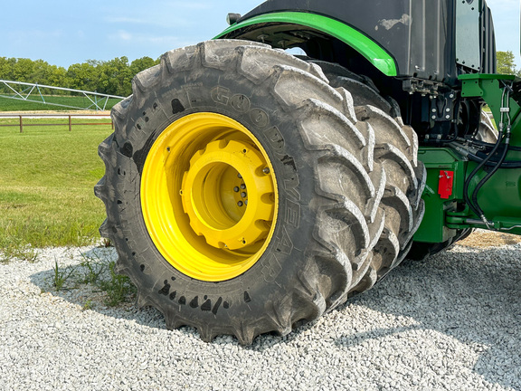 2019 John Deere 9420R Tractor 4WD