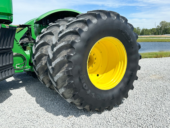 2013 John Deere 9560R Tractor 4WD