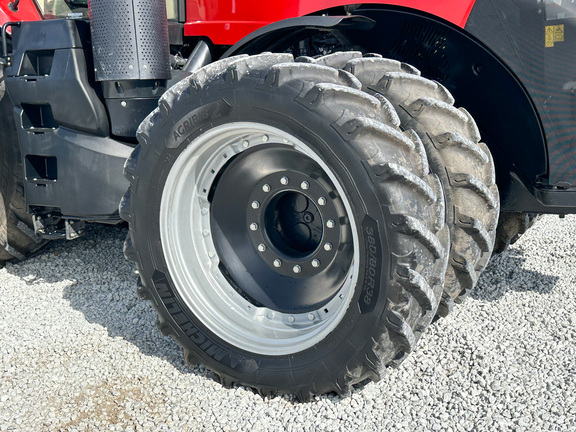 2021 Case IH Magnum 400 AFS Connect Tractor