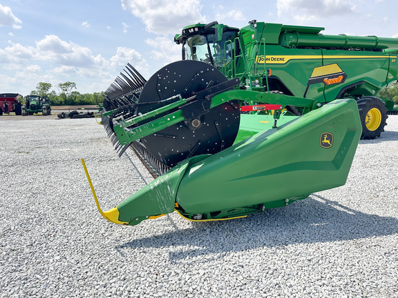 2022 John Deere HD45F Header Combine