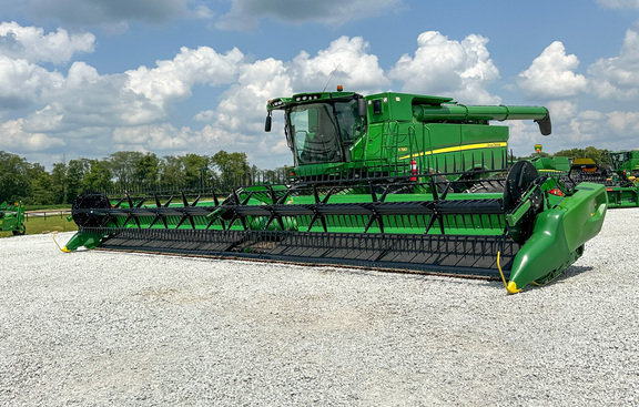 2023 John Deere RD45F Header Combine