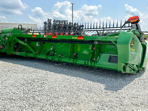 2023 John Deere RD45F Header Combine