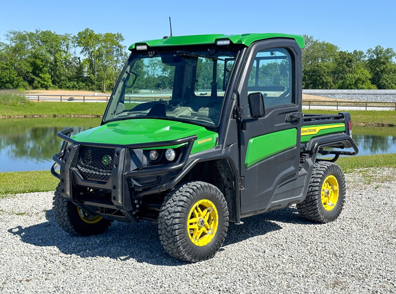 2023 John Deere 835R ATV