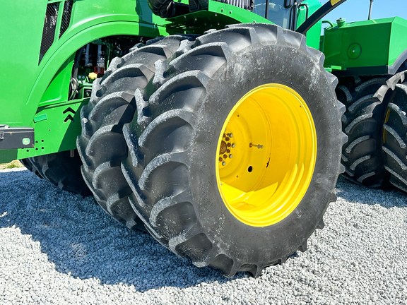 2015 John Deere 9470R Tractor 4WD