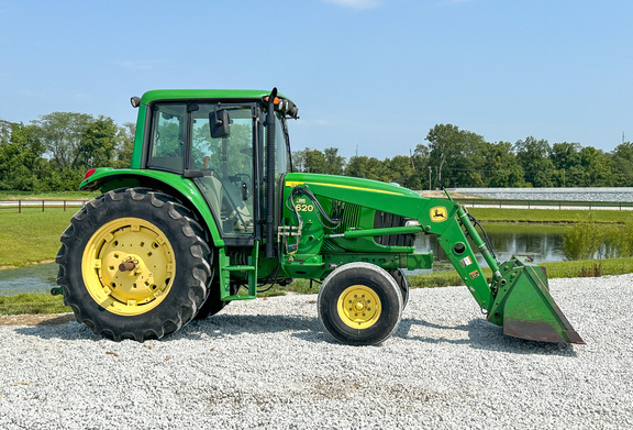 2006 John Deere 6420 Tractor