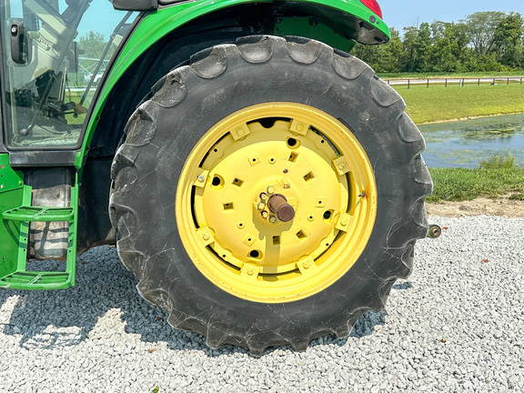 2006 John Deere 6420 Tractor