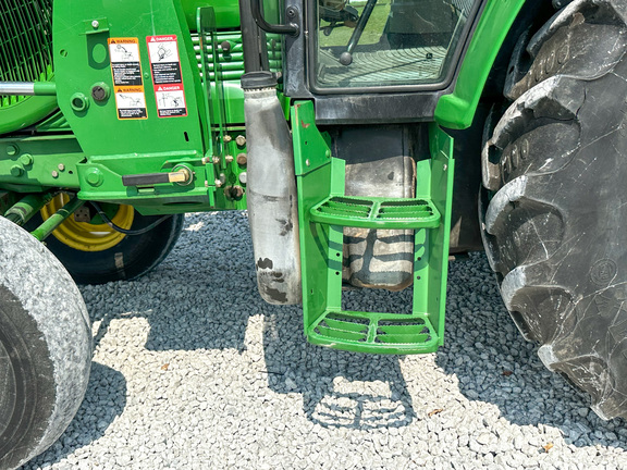 2006 John Deere 6420 Tractor