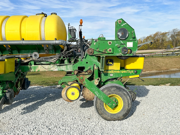 2003 John Deere 1770NT Planter