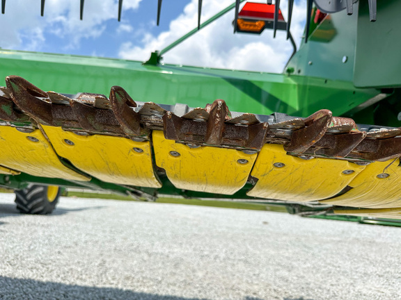 2021 John Deere RD45F Header Combine