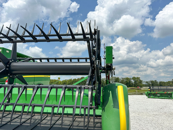 2021 John Deere RD45F Header Combine