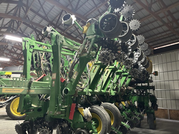 2024 John Deere 1795 Planter