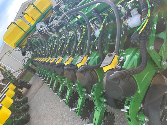 2024 John Deere DB60 Planter