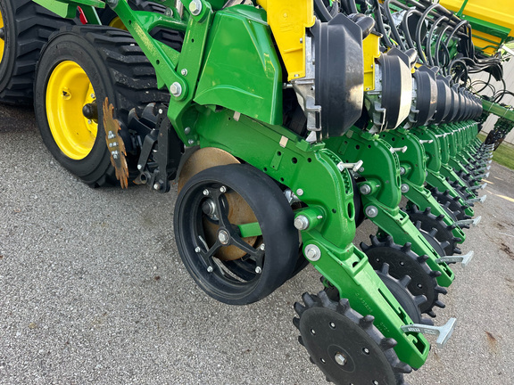 2024 John Deere DB60 Planter