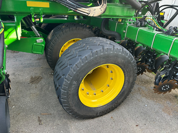 2024 John Deere DB60 Planter