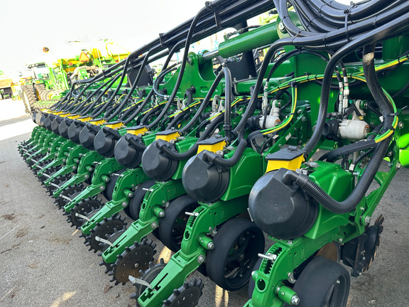 2024 John Deere DB60 Planter