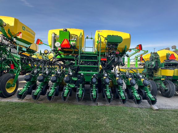 2024 John Deere DB60 Planter