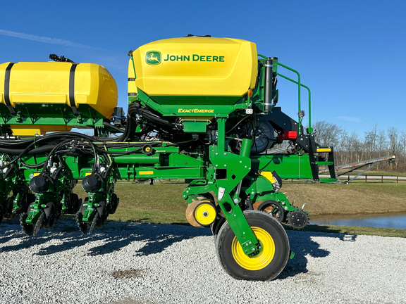 2024 John Deere 1775NT Planter