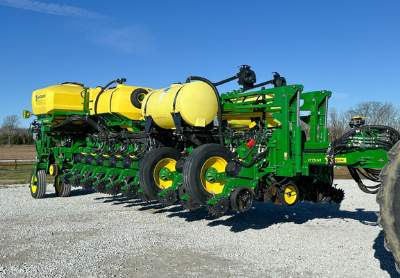 2024 John Deere 1775NT Planter