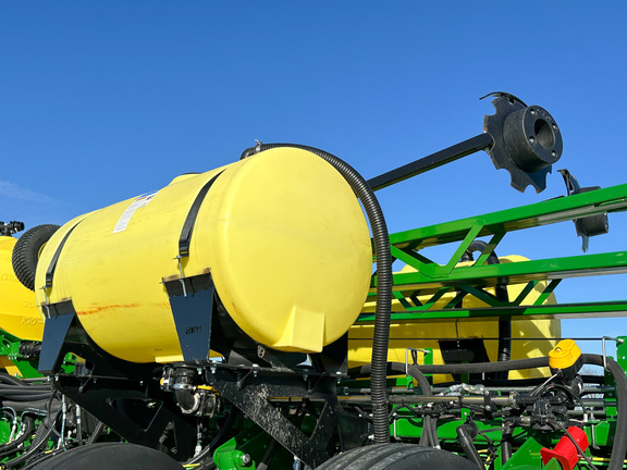 2024 John Deere 1775NT Planter