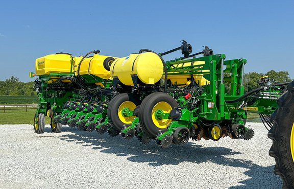 2024 John Deere 1775NT Planter