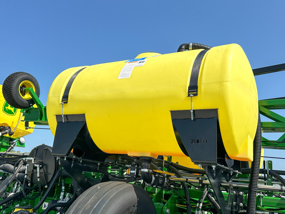 2024 John Deere 1775NT Planter