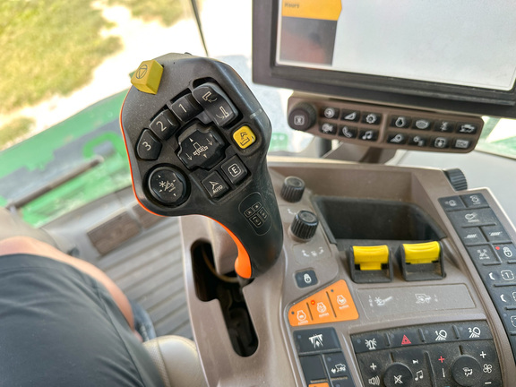 2019 John Deere S780 Combine