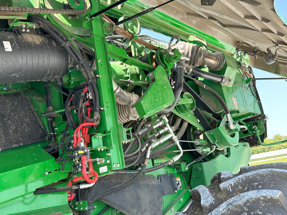 2019 John Deere S780 Combine