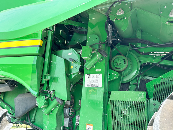 2019 John Deere S780 Combine