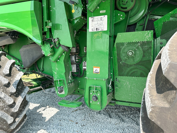 2019 John Deere S780 Combine