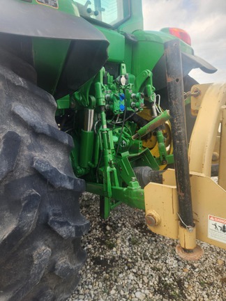 2009 John Deere 7130 Premium Tractor