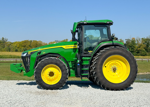 2023 John Deere 8R 410 Tractor