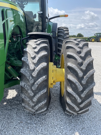 2015 John Deere 8370R Tractor