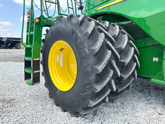2024 John Deere S780 Combine