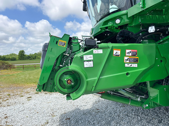 2024 John Deere S780 Combine